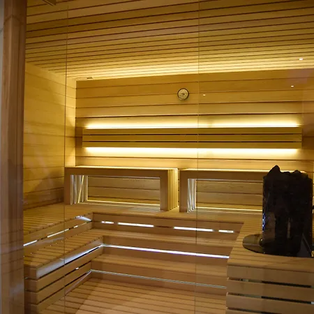 Aiguille Verte & Hotel