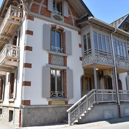 Aiguille Verte & Hotell 3*