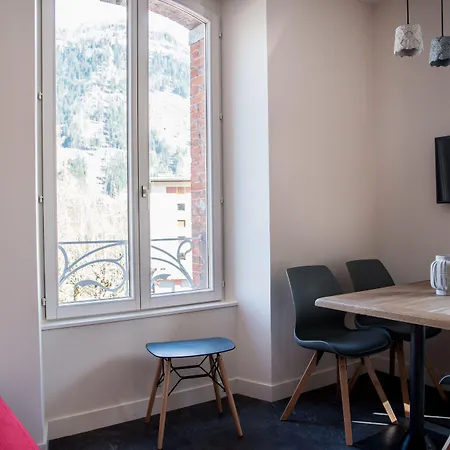 Aiguille Verte & Chamonix