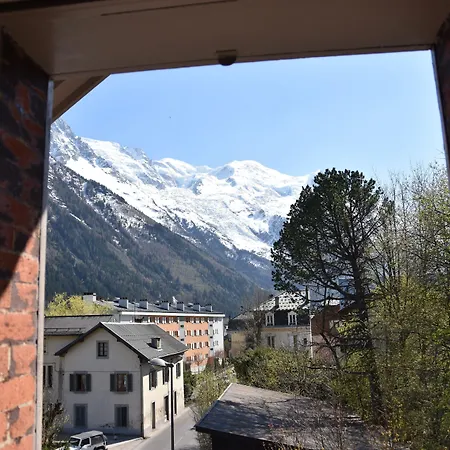 Aiguille Verte & Hotel 3*