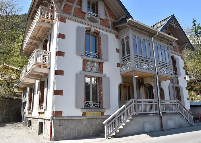 Aiguille Verte & Hotel 3*