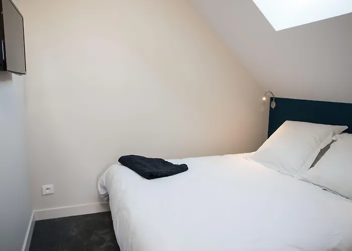 Aiguille Verte & Chamonix